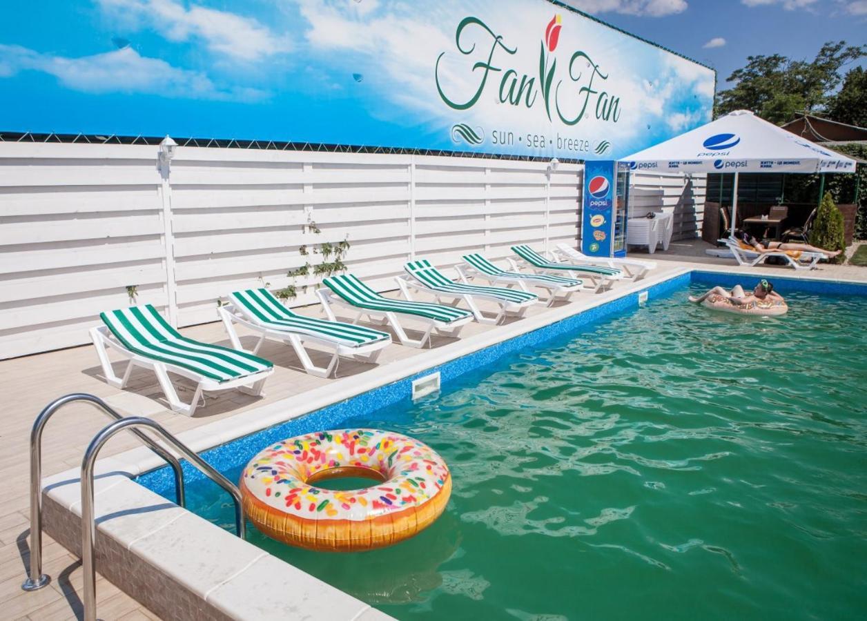 Fanfan Hotel โอเดสซา ภายนอก รูปภาพ